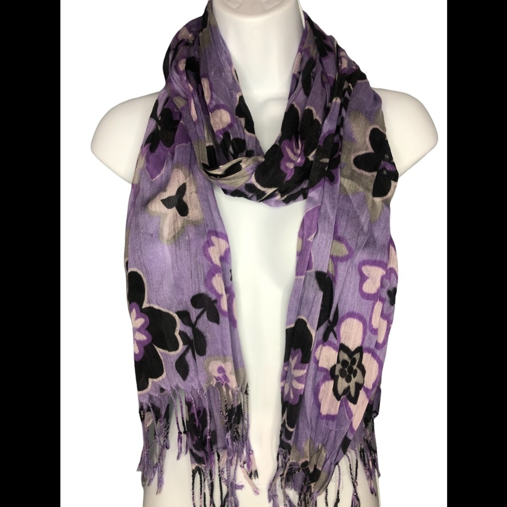 Fashionable scarf